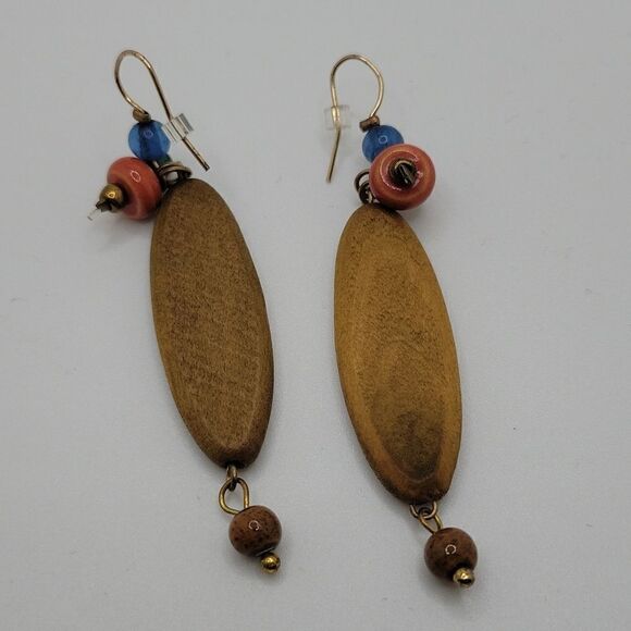 Blue Wooden dangle earrings. - Picture 2 of 4